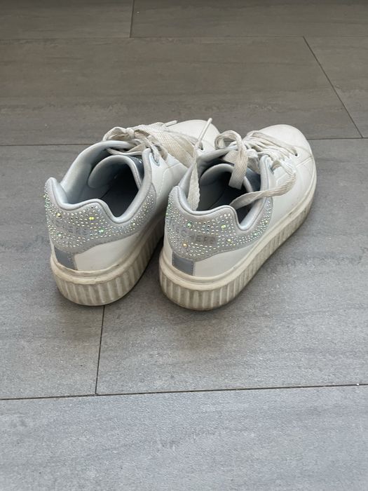 3 чифта детски маратонки 32, 33 и 33,5 номер за момиче