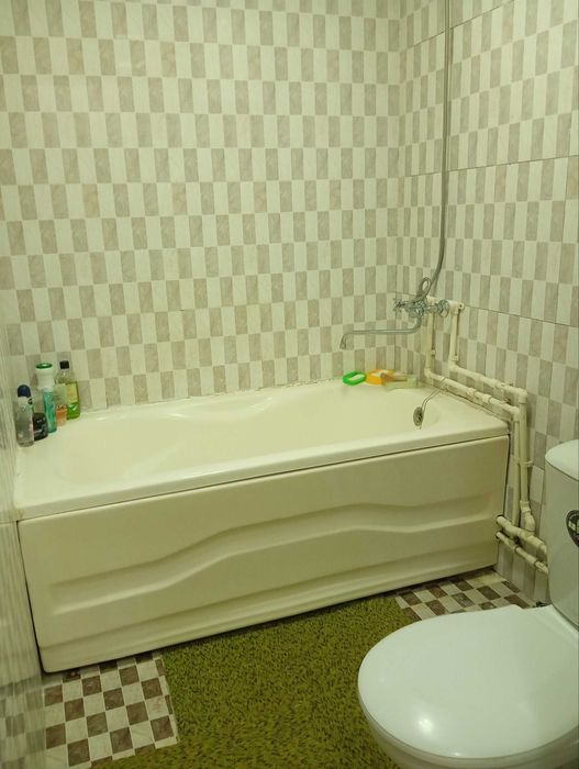 Продаётся 2х комнатная квартира в районе вокзала