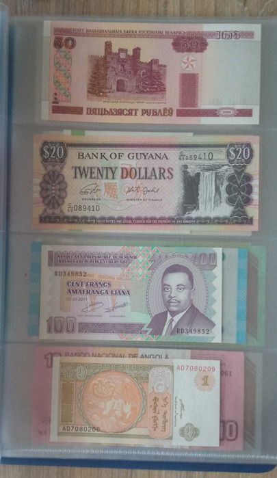 Colectie 40 bancnote diferite (stare foarte buna)
