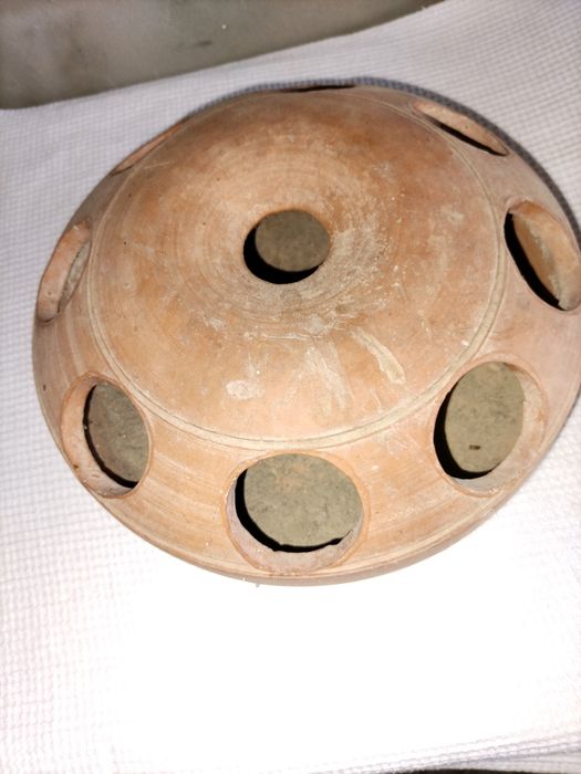 Антики - стари вещи.