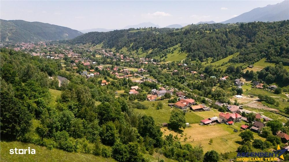 Teren 1.450 mp intravilan, la DN, cu priveliste de carte postala, Bran