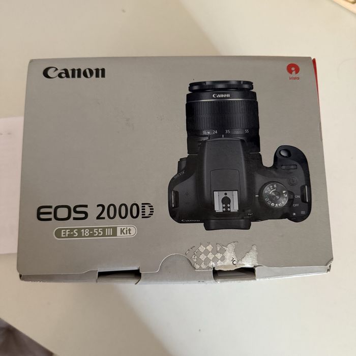 Продам фотоаппарат Canon 2000 (кэнон)