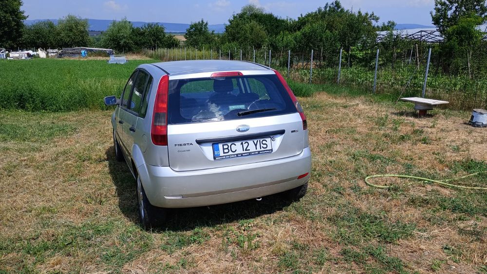 FORD Fiesta 2005 — imagine 5