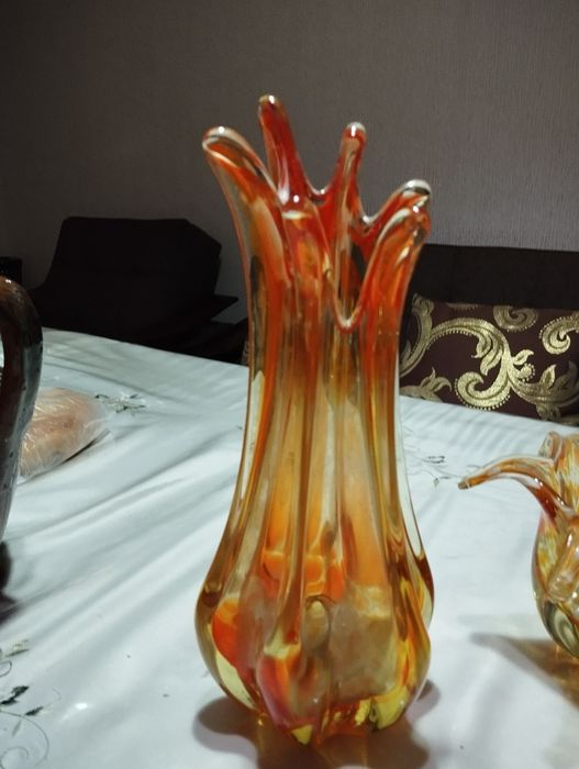 Ваза, пепельница, конфетница