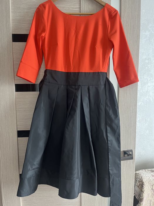 Платье вечернее