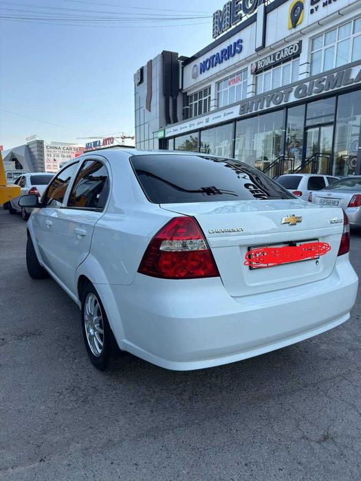 Продаётся Нексия 3