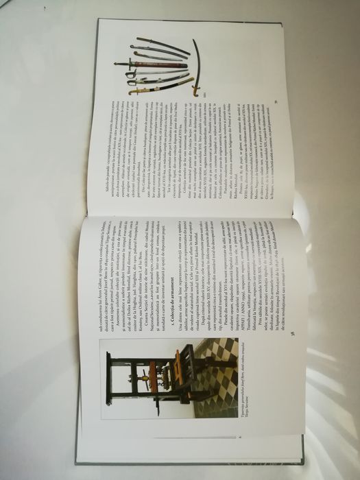 Carte muzeu educativ