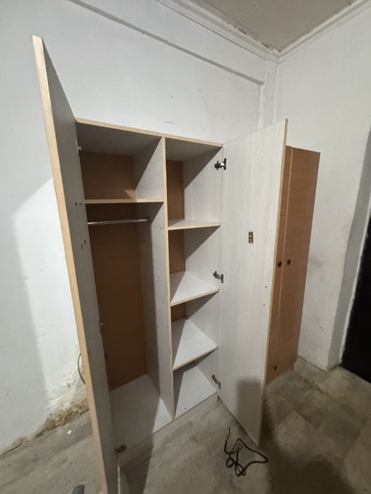 Продам шкаф за 10000 т