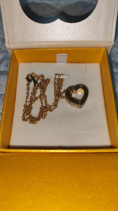 Цепочка с кулоном LANCOME