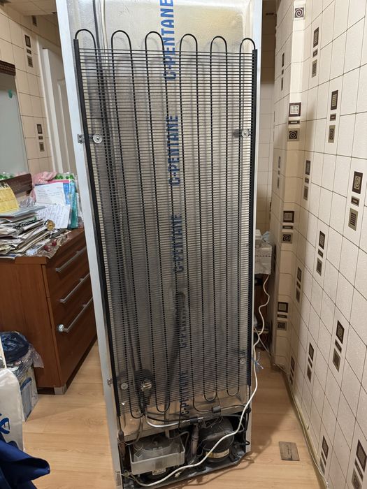 Продам холодильник Атлант