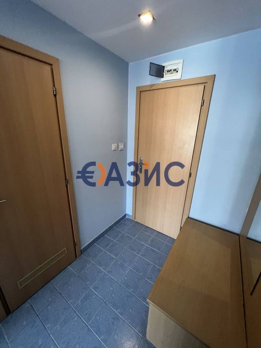 Продава се Едностаен апартамент в к.к. Слънчев бряг - 42 кв.м за 1387 €/кв.м - Снимка #8