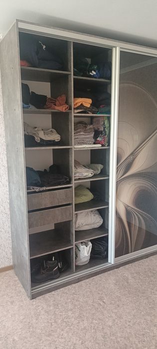 Продам шкаф купе
