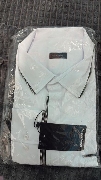 Camasa dsquared alba si neagra