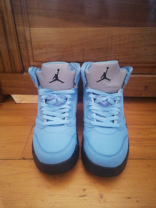 Jordan 5 UNC/University Blue