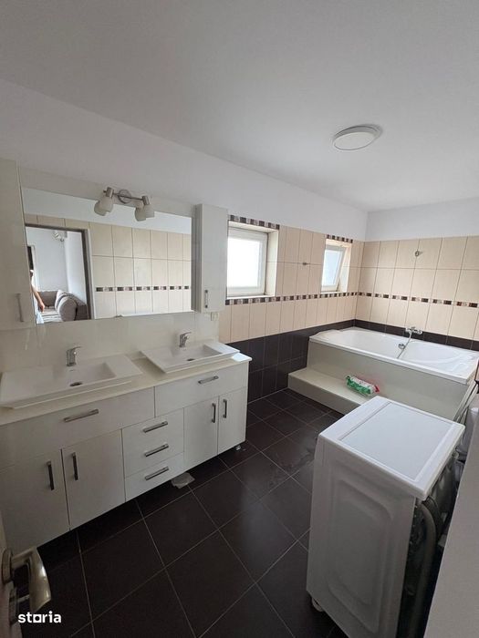 Apartament cu 3 camere, de inchiriat, in Dumbravita