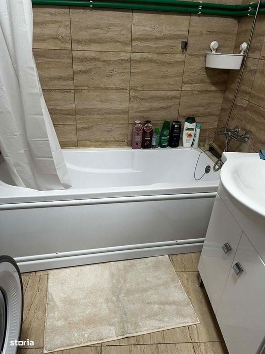 Apartament la casă 2 camere,bucătărie,baie,61mp utili zona Prima Shops
