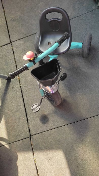 Tricicletă fără mâner