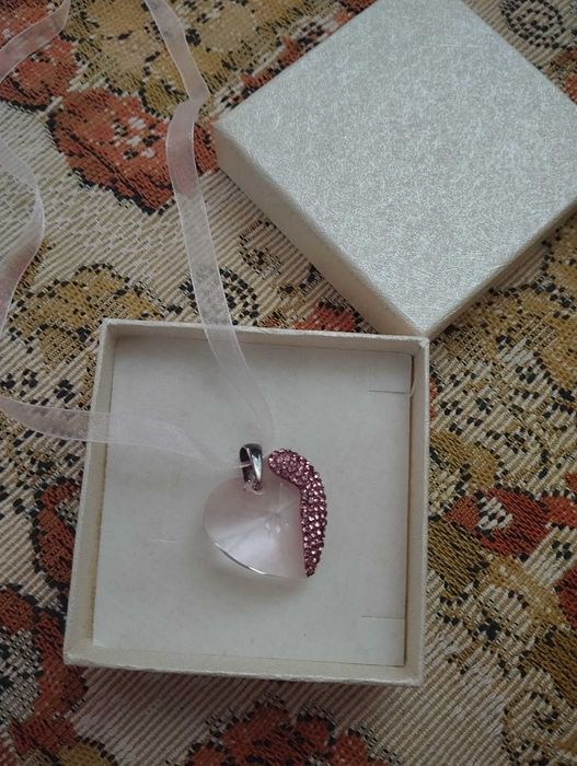 Ново Колие сърце на Swarovski, Сваровски