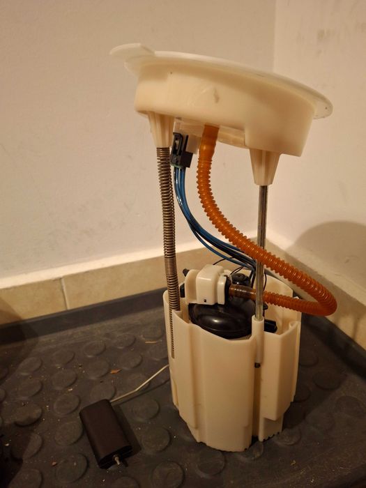 Pompa combustibil BOSCH pt bmw