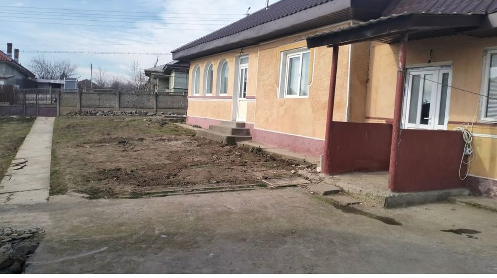 Se vinde casa in comuna Borcea