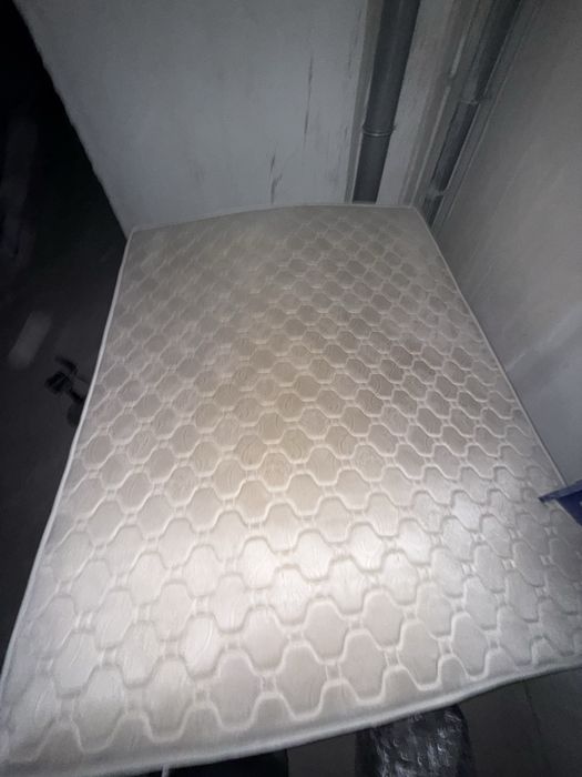 Матрас хорошая состояния