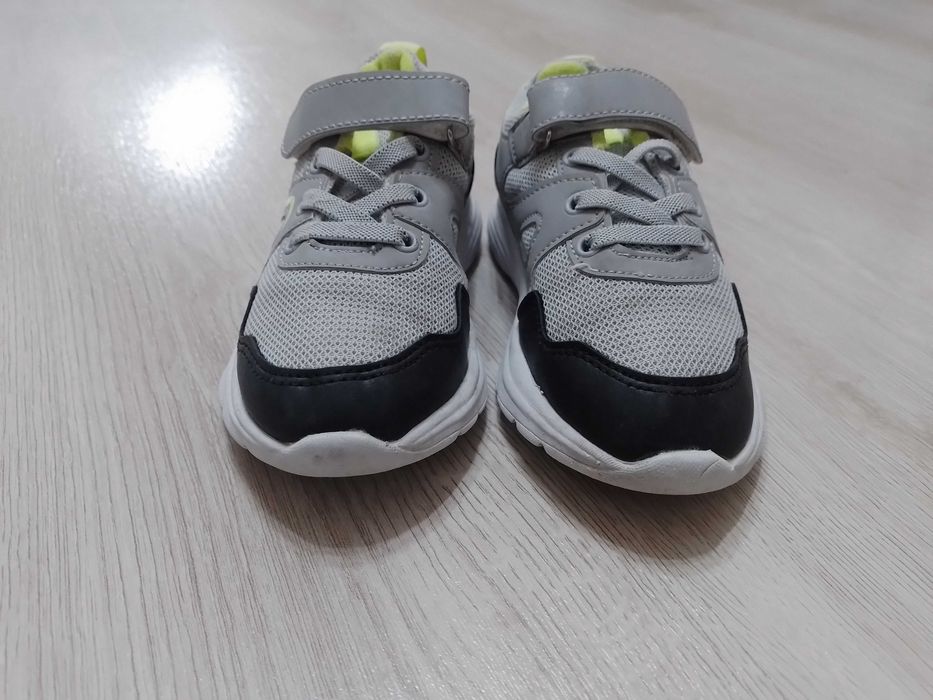 Кроссовки LC Waikiki, 28 размер, стелька 17 см