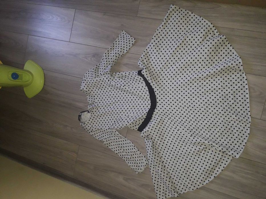 Rochii elegante și moderne!