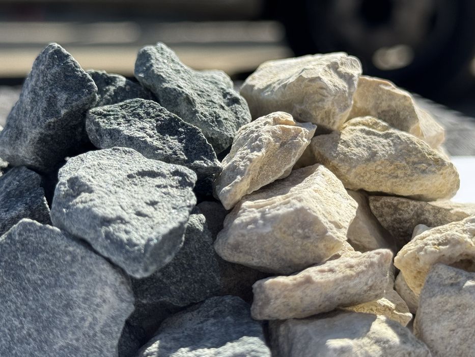 Piatra concasata/ piatra decorativa