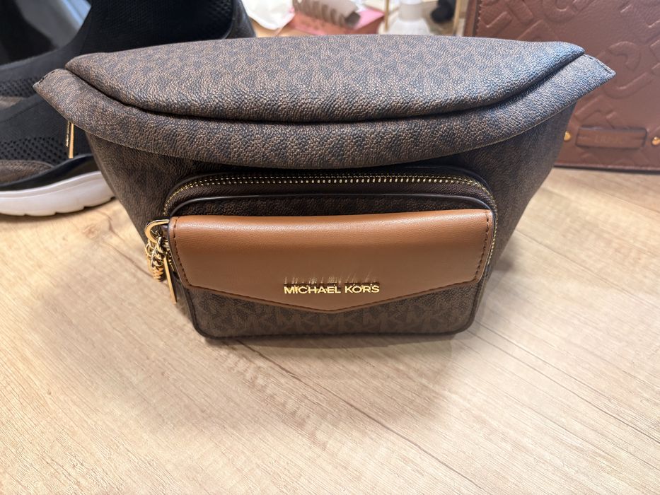 Чанта michael kors