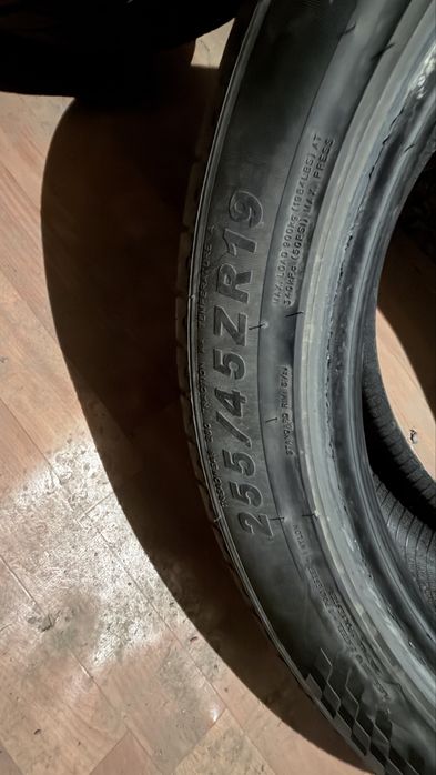 Продам пара шин 255/45/19 лето
