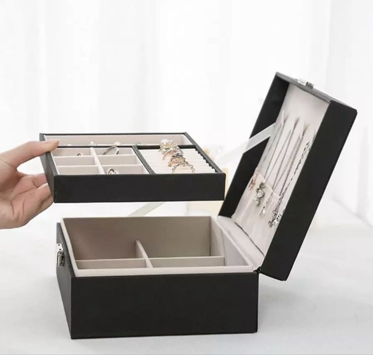 Шкатулка для украшений