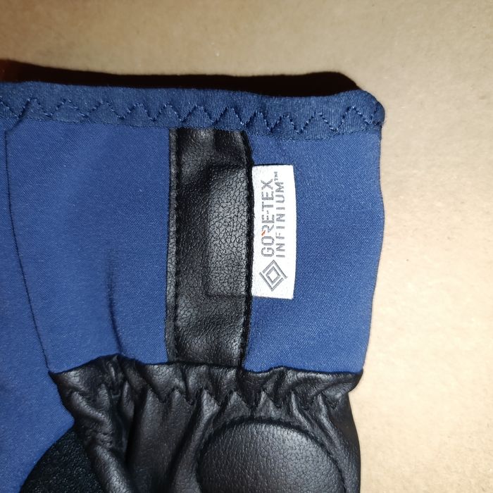 Перчатки Montbell GORE-TEX INFINIUM™ Cycle Gloves.