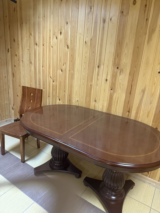 Деревянный раздвижной стол+6 стульев