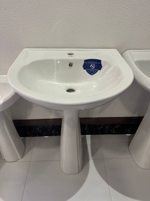 Rakvina tyulpan umivalnik раковина тюлпан умывалник