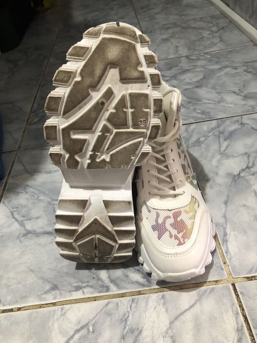 Adidasi Musk Fashion Days