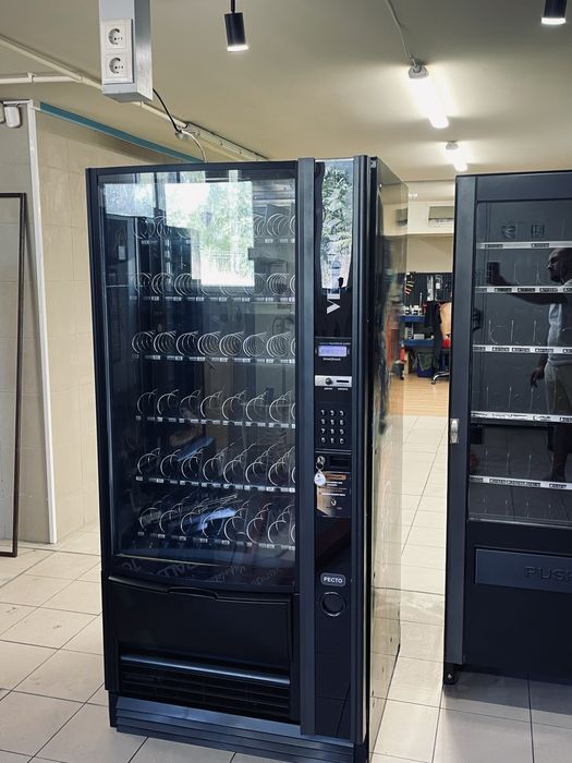 Zanussi Sfera/Вендинг автомат /Зануси Сфера/Хладилен автомат/Гаранция.