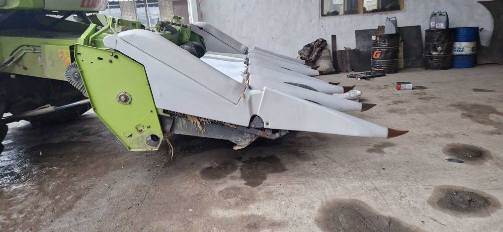 Кукурузная жатка Claas Conspeed