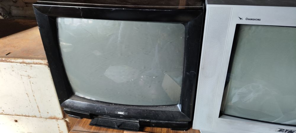 Телевизор старого образца