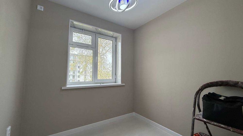 Киргили Дружба 4 қаватда 2 хонали квартира сотилади. ID: 1918