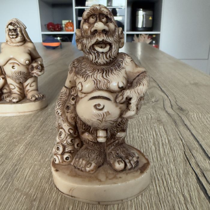 Statuete vintage din alabastru – pereche rară, Franța 1950