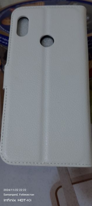 Чехол-книжка на телефон