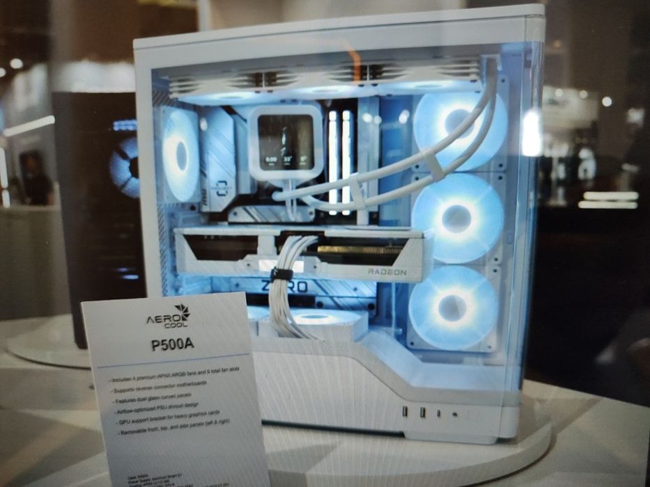 Carcasa Aerocool P500A white, 4 vents, sigilată!