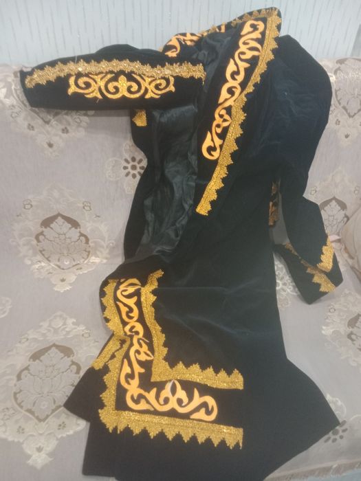 казахи шапан бары 5ооо тг/..