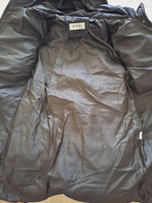 Черно дълго яке .Размер S