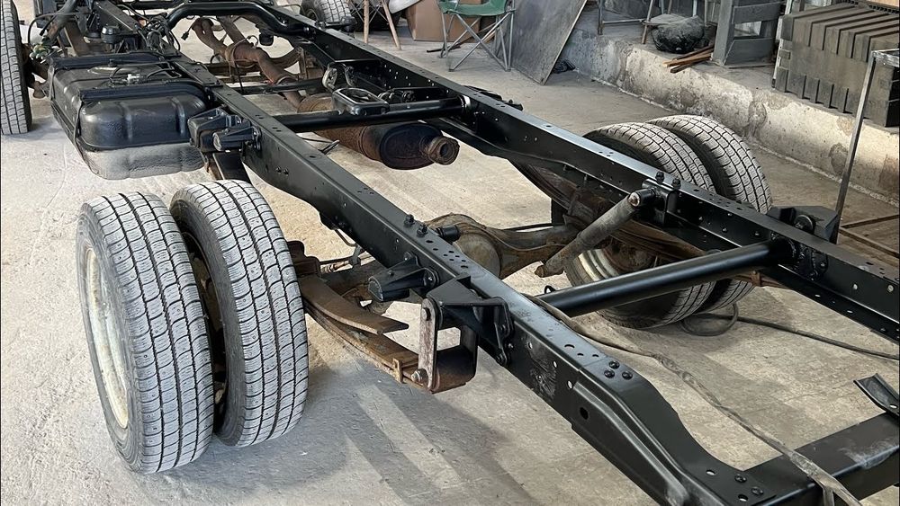 Продажа полуприцепов трал и платформ