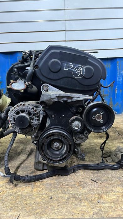Двигатель Opel Zafira F16D4 1.6L