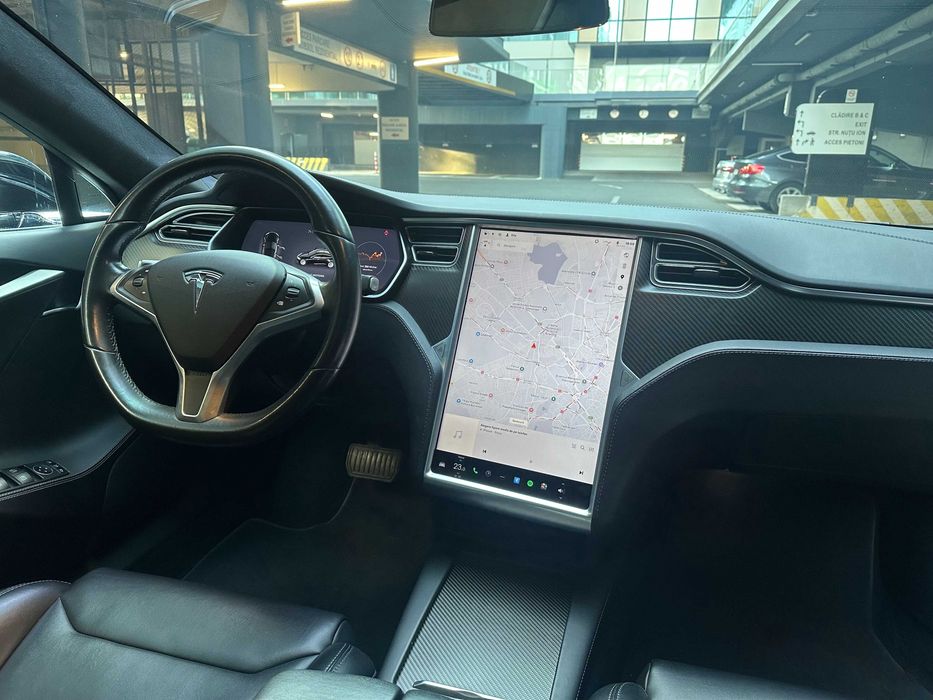 Tesla Model S 75D 2018