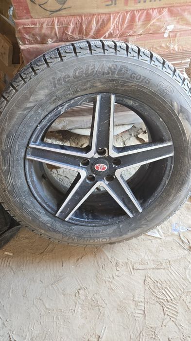 Шыны зимние 235/65/R18