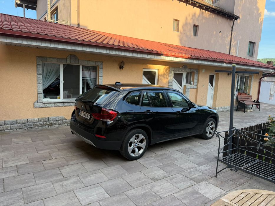 BMW X1 2012