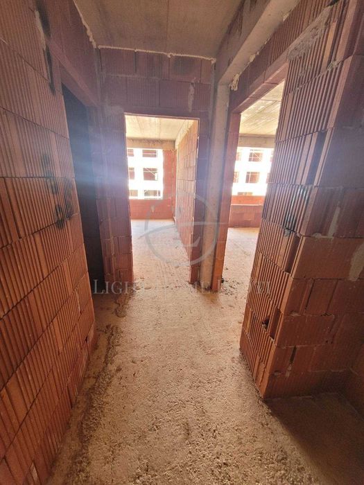 Продава се Двустаен апартамент в Пловдив, Остромила - 58 кв.м за 1430 €/кв.м - Снимка #7